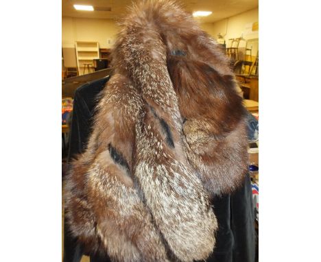 A VINTAGE FOX FUR CAPE