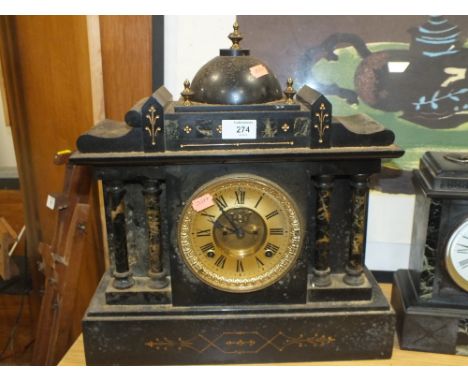 A VINTAGE SLATE AND MARBLE COLUMNED MANTEL CLOCK 