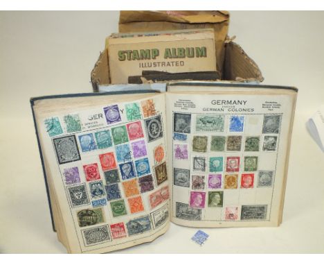 A COLLECTION OF VINTAGE STAMP ALBUMS