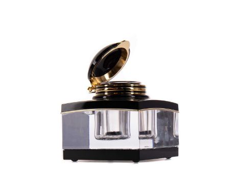 MONT BLANC MEISTERSTUCK EXECUTIVE INKWELL,of square form, in black resin and translucent glass, with gilt metal mounts, the h
