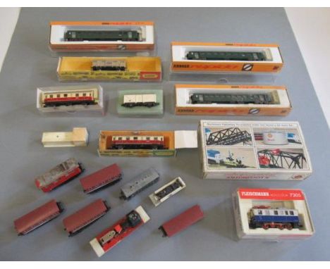 Continental N Gauge Rolling Stock including Fleischmann 7305 electric locomotive, Bachmann American 4-4-0 Passenger coaches a