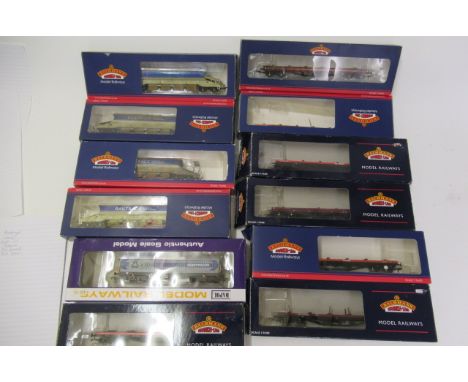 Bachmann and Dapol modern image goods rolling stock comprising seven bogie bolster wagons, five Auto Ballaster and Hood wagon