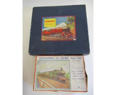 Four Chad Valley goods trucks and Hornby M1 Clockwork Passenger Train Set, boxes AF, F (Est. plus 21% premium inc. VAT)