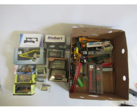 Modern issue diecast by Oxford, EFE and others including construction vehicles, Eddie Stobart and haulage vehicles, many item
