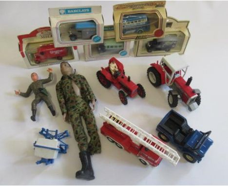 Five Lledo vintage vehicles and four modern diecast farm vehicles, some items boxed, G (Est. plus 21% premium inc. VAT)