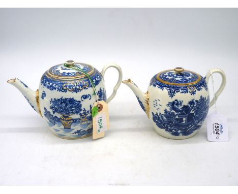 Two 18th century Worcester teapots, one in 'Bat' pattern.
