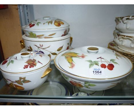 Four Royal Worcester 'Evesham' circular lidded tureens in various sizes, plus a circular pie dish.
