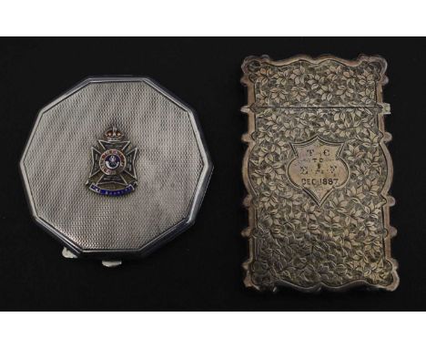 George VI silver compact with enamelled crest for The Kings Royal Rifle Corps, sponsor's marks of Turner &amp; Simpson, Birmi