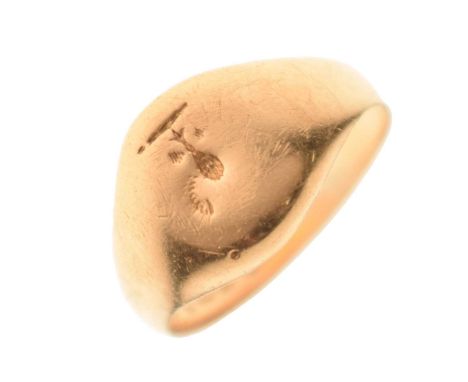 18ct gold signet ring, Chester assay office, date letter rubbed, size R approx, 7.5g approx (a/f)