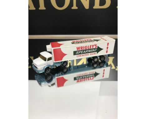 CORGI JUNIOR BOXED DIECAST VEHICLE Container Trailer for Wrigleys Spearmint Chewing Gum