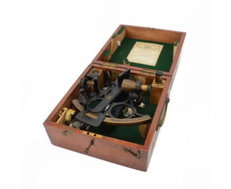 1940s Husun (Henry Hughes & Son Ltd) sextant no. 39637 in black finish, contained in fitted wooden case with service label da