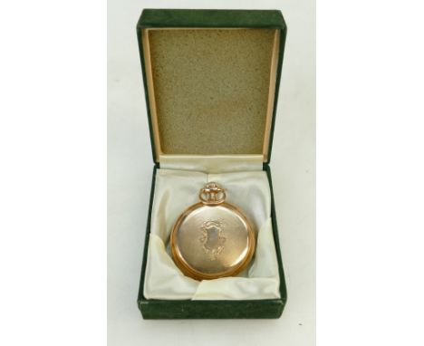 14ct gold Zenith gents pocket watch: Watch winds, ticks &amp; runs down, small crack to dial. Marked .585. Gross weight 89g. 