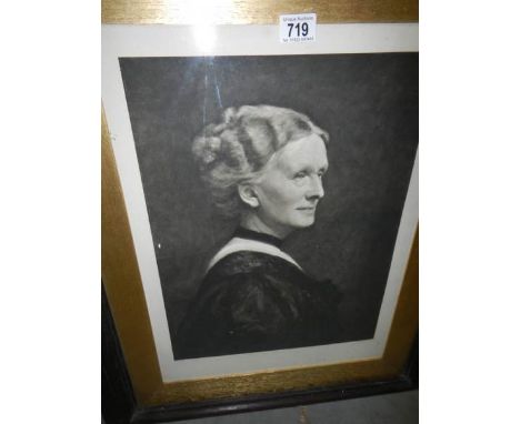 A framed and glazed Victorian portrait photo, image 55 x 40 cm
