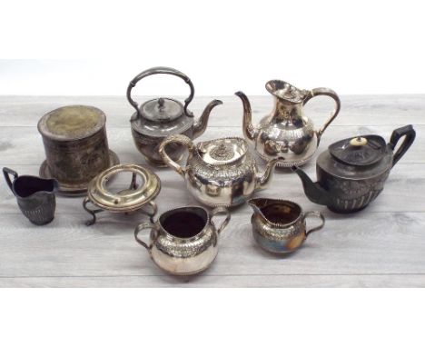 Martin Hall &amp; Co. silver plate four piece tea set, tallest pot 7" high; together with selected further plated tea wares/p