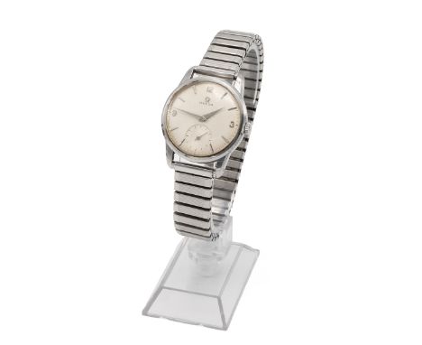 &nbsp;Gentleman's vintage Omega wristwatch, 34mm stainless steel case and expandable bracelet, brushed silver dial with baton