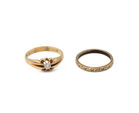 18ct gold, single stone diamond ring, hallmarks worn, finger size R 1/2; and an 18ct gold patterned wedding ring; 6.8 grams g
