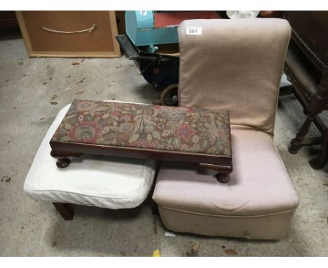 Sale Item:    TAPESTRY STOOL CHAIR &amp; STOOL(AF)   Vat Status:   No Vat   Buyers Premium:  This lot is subject to a Buyers