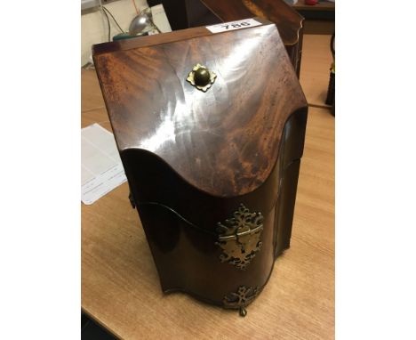  Sale Item:    KNIFE BOX (AF)   Vat Status:   No Vat   Buyers Premium:  This lot is subject to a Buyers Premium of 15% + Vat 