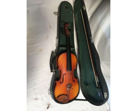  Sale Item:    CASED VIOLIN (AF)   Vat Status:   No Vat   Buyers Premium:  This lot is subject to a Buyers Premium of 15% + V
