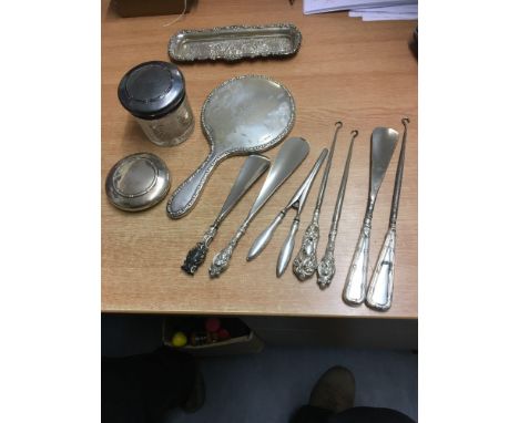  Sale Item:    BOX ASSORTED SILVERWARE (AF)   Vat Status:   No Vat   Buyers Premium:  This lot is subject to a Buyers Premium