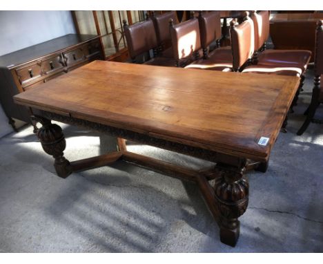  Sale Item:    OAK EXTENDING DINING TABLE   Vat Status:   No Vat   Buyers Premium:  This lot is subject to a Buyers Premium o