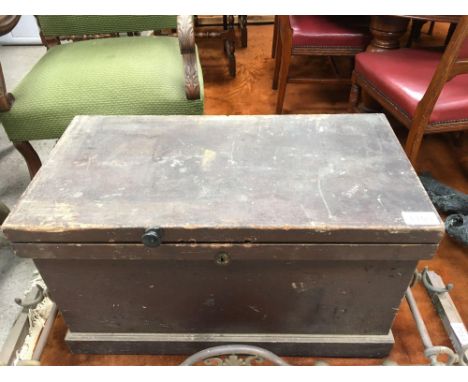  Sale Item:    PINE FITTED TOOL BOX (AF)   Vat Status:   No Vat   Buyers Premium:  This lot is subject to a Buyers Premium of