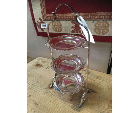  Sale Item:    PLATED CAKE STAND   Vat Status:   No Vat   Buyers Premium:  This lot is subject to a Buyers Premium of 15% + V