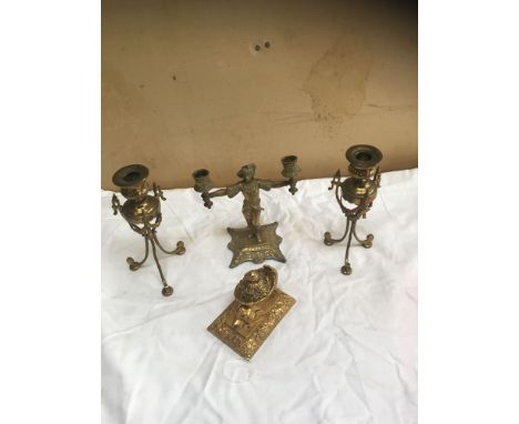  Sale Item:    BOX BRASSWARE   Vat Status:   No Vat   Buyers Premium:  This lot is subject to a Buyers Premium of 15% + Vat @