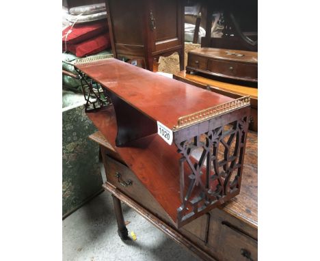  Sale Item:    MAHOGANY SHELF UNIT   Vat Status:   No Vat   Buyers Premium:  This lot is subject to a Buyers Premium of 15% +