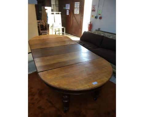  Sale Item:    OAK DINING TABLE C/W 3 LEAVES 119" x 54" (AF)  Vat Status:   No Vat   Buyers Premium:  This lot is subject to 