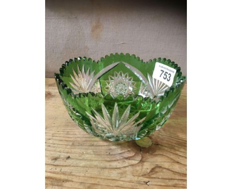  Sale Item:    GREEN CUT CRYSTAL BOWL   Vat Status:   No Vat   Buyers Premium:  This lot is subject to a Buyers Premium of 15