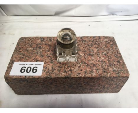 Sale Item:    GRANITE PAPERWEIGHT WITH INKWELL (AF)  Vat Status:   No Vat   Buyers Premium:  This lot is subject to a Buyers