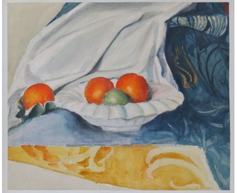 Frenzel, G. (20. Jh.) Stillleben mit Orangen und Limonen in weißer Schale auf Tüchern drapiert  Aquarell. Sign. 41×48 cm. R. 