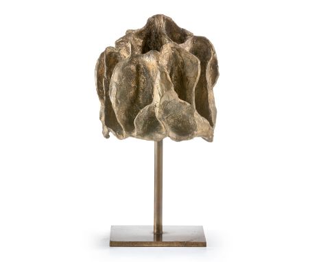 Cimiotti, Emil  (Göttingen, Wolfenbüttel 1927-2019) Vegetatives Motiv   Unikat. (25 Variationen). Bronze, gussrau. Auf Plinth