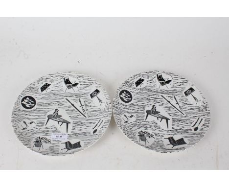 Two Midwinter Homemaker dinner plates, 23cm diameter