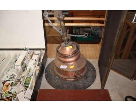 A vintage light fitting 