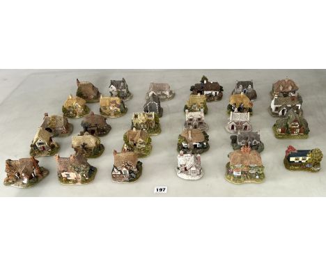 29 unboxed Lilliput Lane cottages -The Toy Box (tiny chip), Rose Cottage Skirsgill, Vanbrugh Lodge (signed), The Fowl House, 