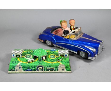 A Chinese tinplate 'Photoing in Car' model - blue Bentley, with automaton driver, the passenger with camera, 32 cm (battery-o