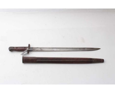 First World War British 1907 pattern bayonet, stamped - G. R., 1907, 2, 17, Wilkinson, Chapman, in steel mounted leather scab