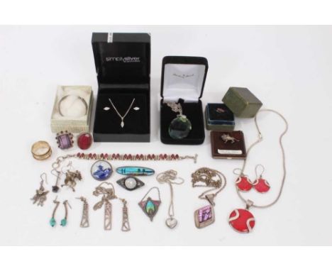 Group silver and white metal jewellery to include Art Nouveau enamelled pendant, silver and semi precious gem stone rings and