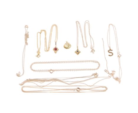 A quantity of 9ct gold chains and pendant necklaces, 12.9g total . Condition Report:Lot sold as seen unless specific item(s) 