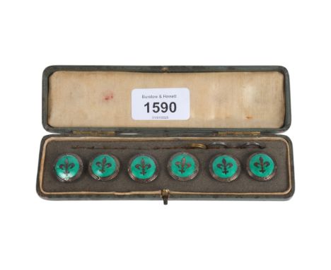 A set of 6 French silver green enamel 'Fleur-De-Lis' buttons, 19.6mm, 17.3g, in fitted case . Condition Report:2 buttons have