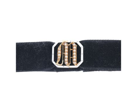 An Antique Victorian 15ct gold split pearl and enamel initial M choker necklace, with Gothic script initial slider on black v