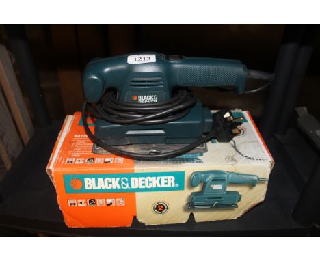 A Black &amp; Decker KA175 electric sander and original box