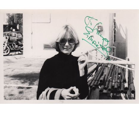 ACTRESSES: Selection of signed 7 x 5 photographs (and a few slightly smaller and larger) by various stage and screen actors a