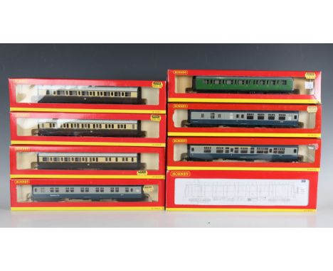 A small collection of Hornby gauge OO railway items, comprising R.2769 Chiltern Railways driving motor brake 121020, three So