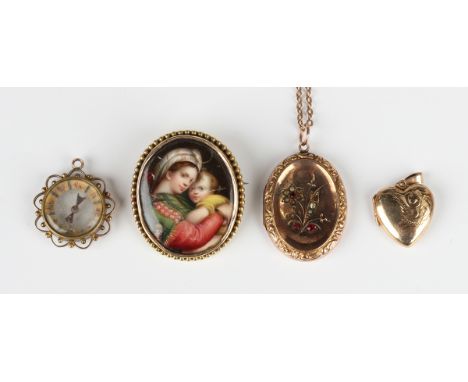 A 9ct gold heart shaped pendant locket, Chester 1956, weight 1.8g, length 2.5cm, a gold back and front and paste set oval pen