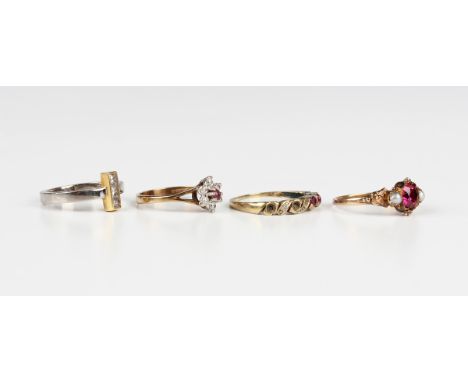 An 18ct two colour gold ring, mounted with three princess cut diamonds, London 2009, weight 3.7g, ring size approx J, a gold,