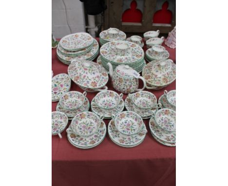 Minton Haddon Hall pattern tea and dinner service to include tureens, meat plates, gravy boats, side plates etc 72 pieces