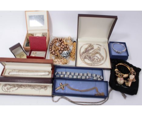 Costume jewellery including silver curb link chains, gilt metal chains, silver rings, panther bangle and boxed jewellery